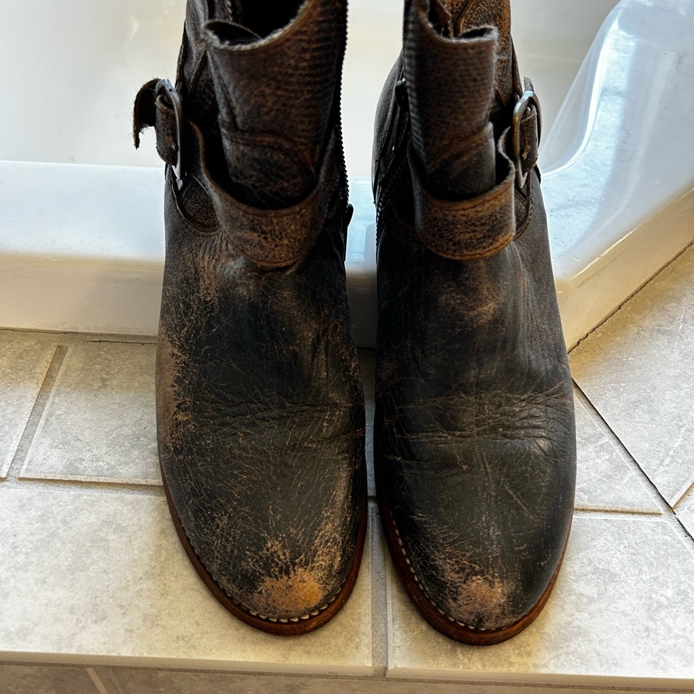 BED|STU Tan and Black Leather Boots
